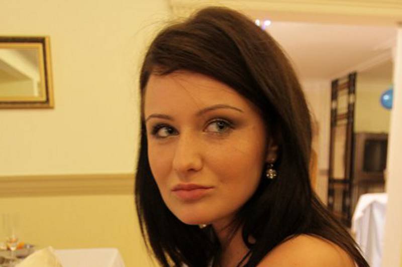 Joanna Wiśniewska - Ma swoją własną firmę, pracuje kilkanaście godzin dziennie, a najważniejszy w życiu jest dla niej rozwój osobisty. Jak twierdzi, nigdy nie marnuje swojego czasu.