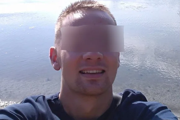 Akt oskarżenia przeciwko byłemu księdzu Jackowi M. nakazał wycofać Krzysztof Sierak, zastępca ministra sprawiedliwości Zbigniewa Ziobry.