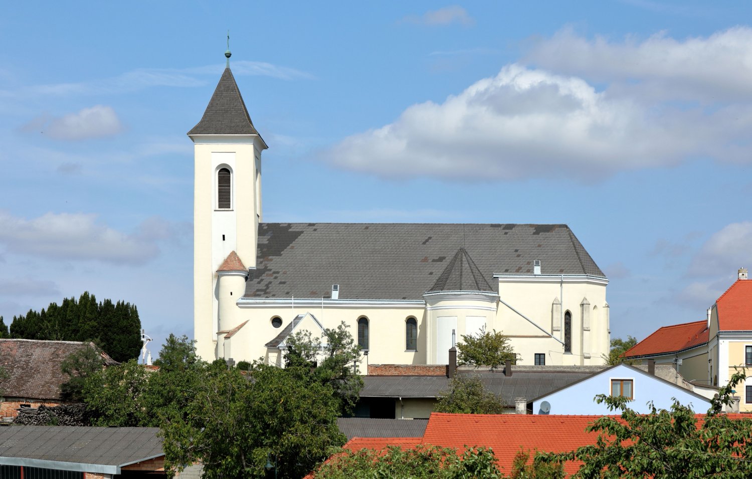 Kościół w Gaubitsch w Austrii, do którego Jan Paweł II jeszcze jako kard. Karol Wojtyła przeniósł oskarżanego o pedofilię ks. Bolesława Sadusia.