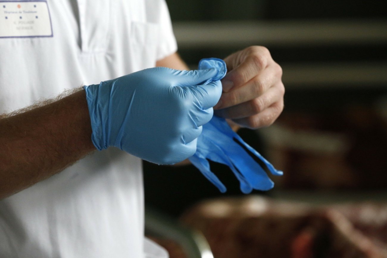 Wirus Ebola w Afryce. Laboratorium zagrożone.