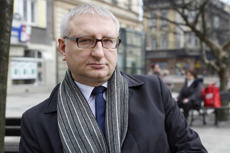 Stanisław Pięta z PiS donosi do prokuratury na kobiety protestujące w niedzielę w kościele św. Anny.