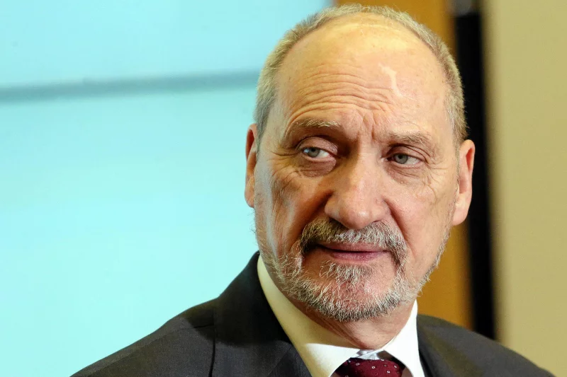 Antoni Macierewicz miał w środę bardzo napięty grafik
