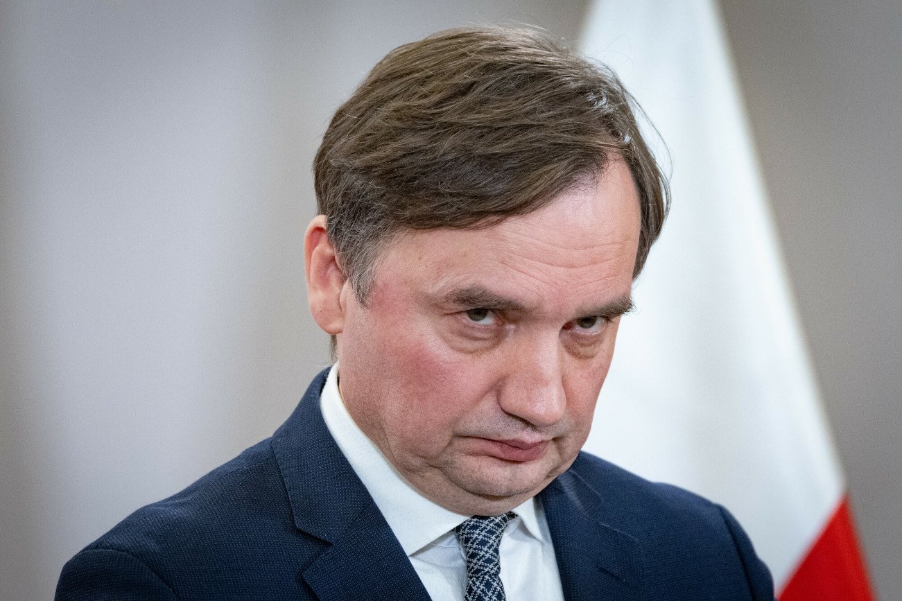 Ziobro trzyma kciuki za wygraną Orbána. Wpis wywołał burze w komentarzach.