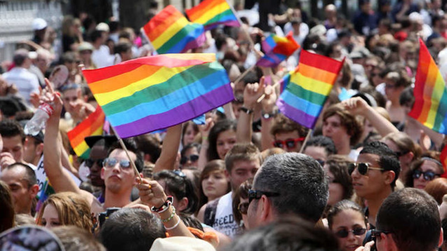 Niemiecki Bundestag zagłosował za legalizacją "Ehe für alle", czyli legalizacją małżeństw homoseksualnych.