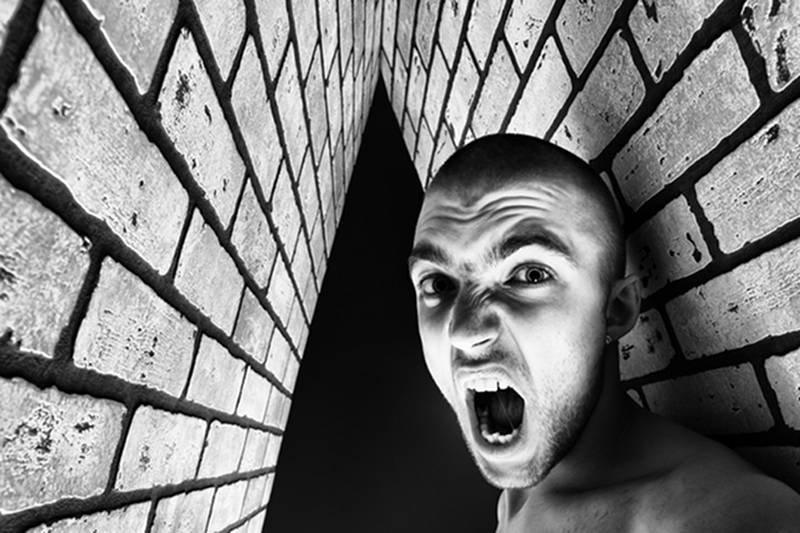 Obywatele mało którego europejskiego kraju mieszkają w tak 
[url=http://shutr.bz/1d3siwm]ciasnych mieszkaniach[/url] jak Poalcy.