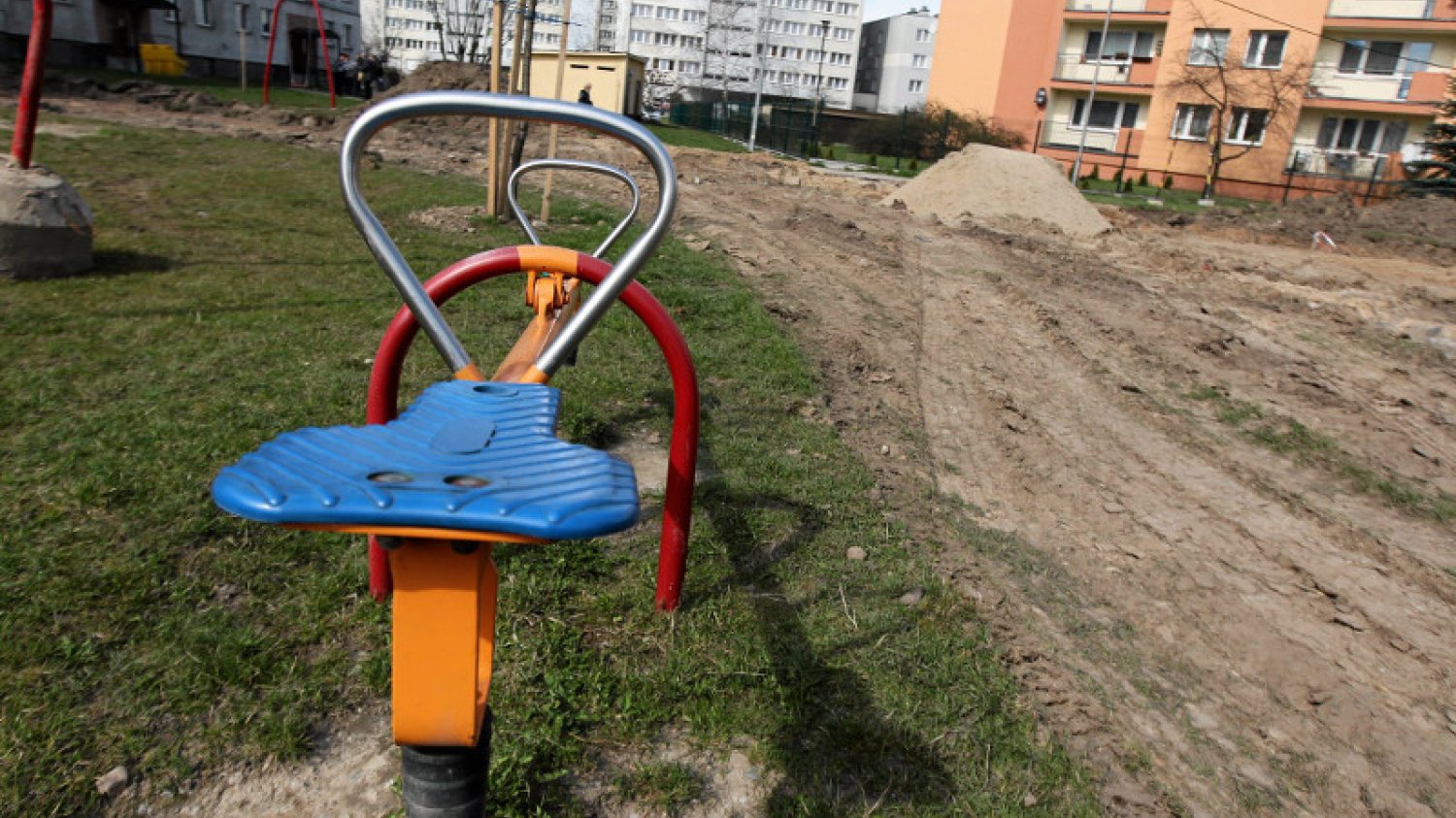 Nie wszędzie sąsiedzi muszą na siebie donosić. Ale MOPS-y dostają już sygnały związane z 500+.