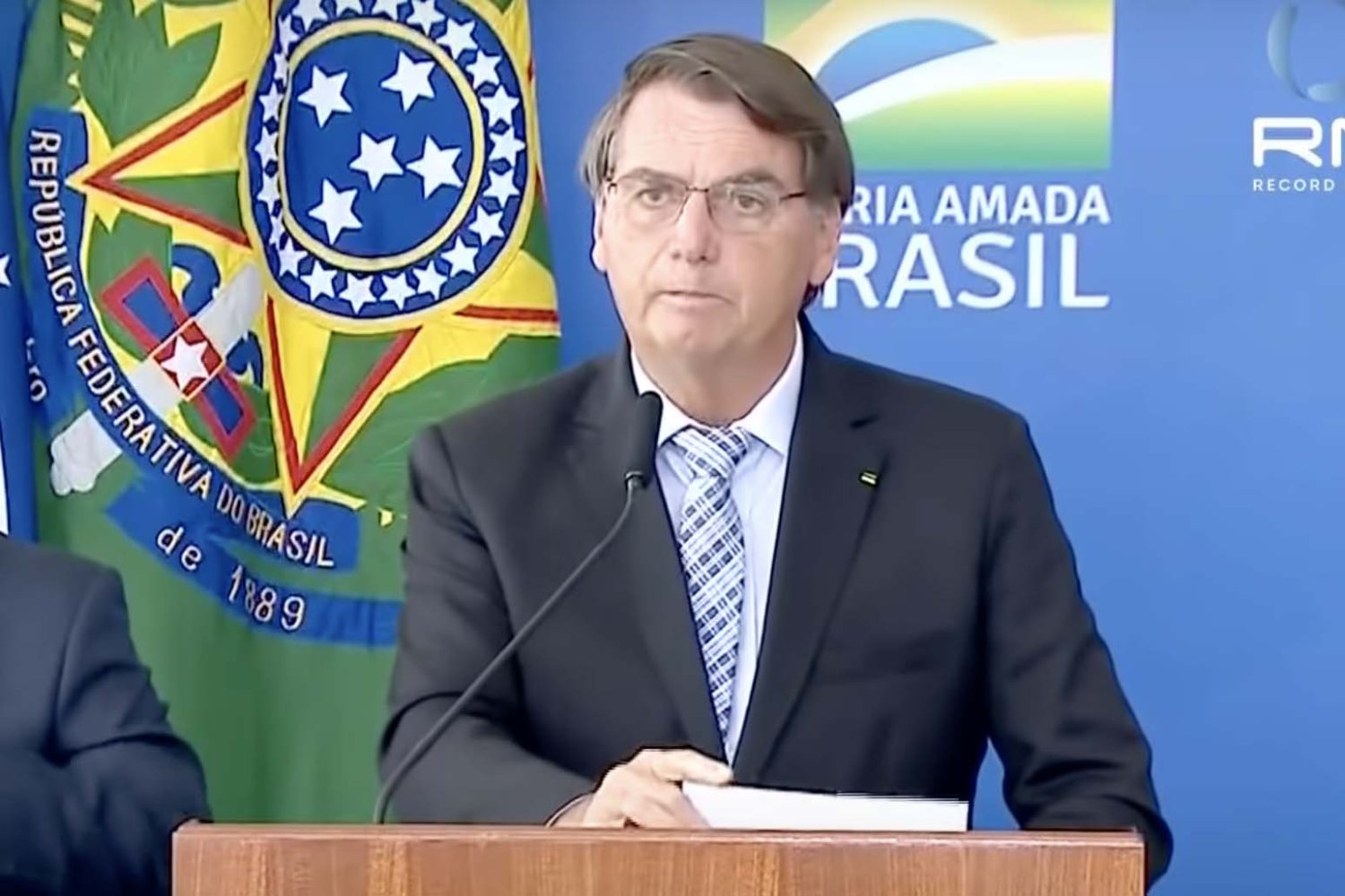 Bolsonaro trafił do szpitala z powodu czkawki, która nęka go od kilku dni.