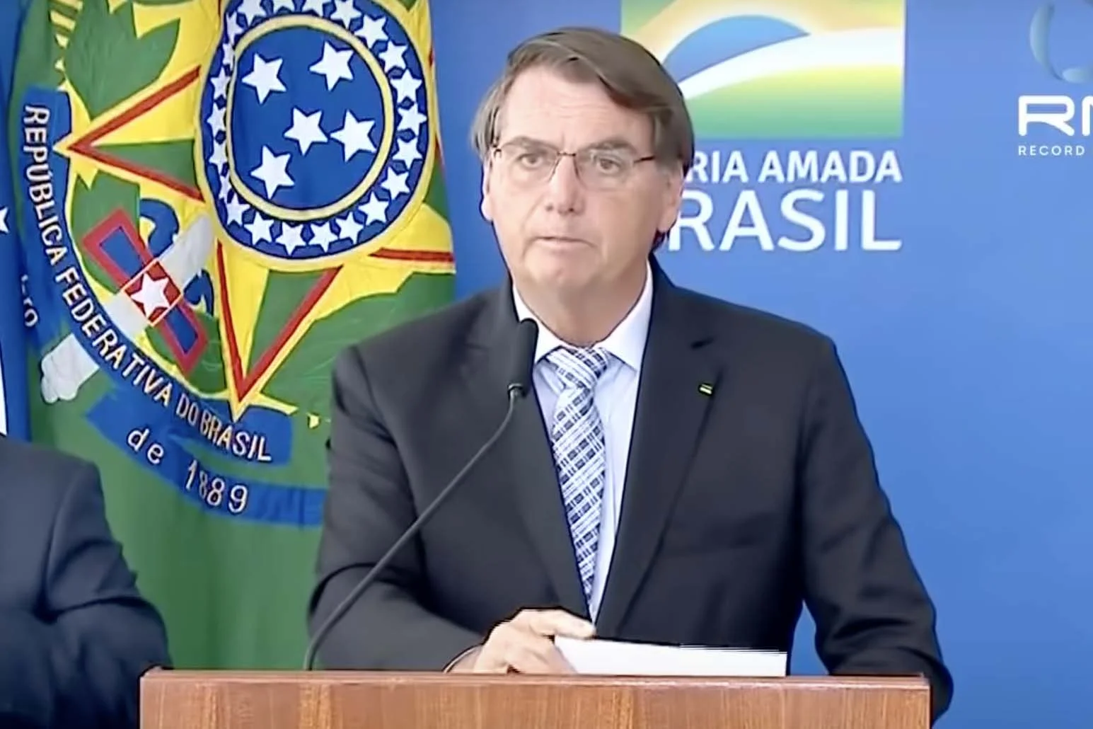 Bolsonaro trafił do szpitala z powodu czkawki, która nęka go od kilku dni.
