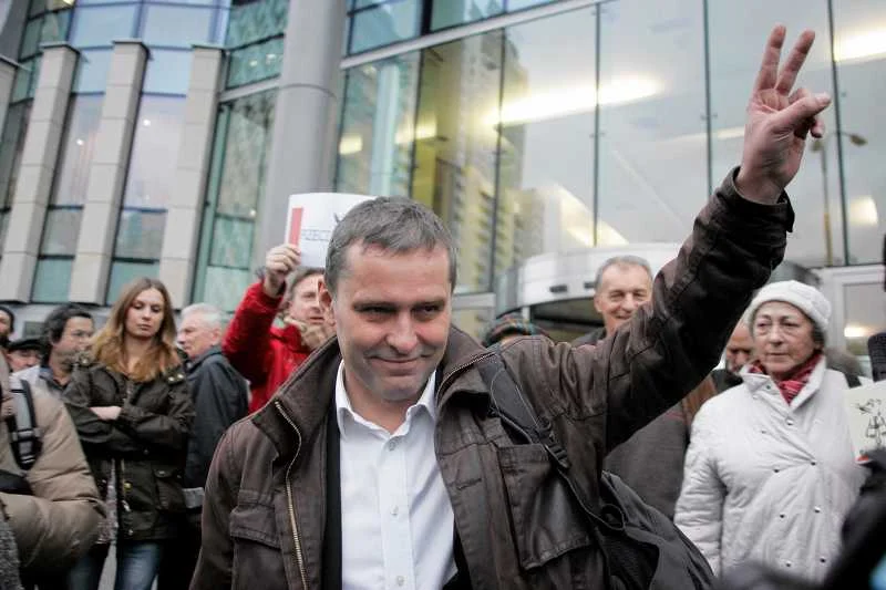 Cezary Gmyz został zwolniony z "Rzeczpospolitej" za publikację o trotylu na wraku Tupolewa.