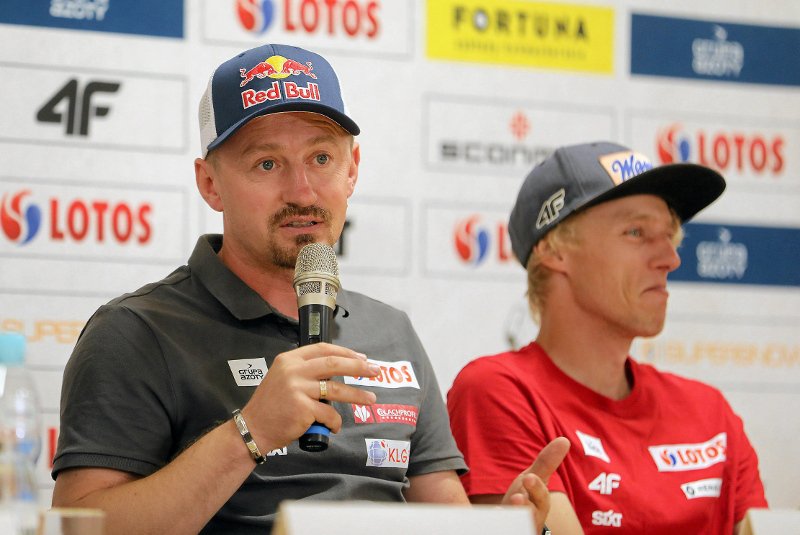 Nowe buty mają pomóc polskim skoczkom.