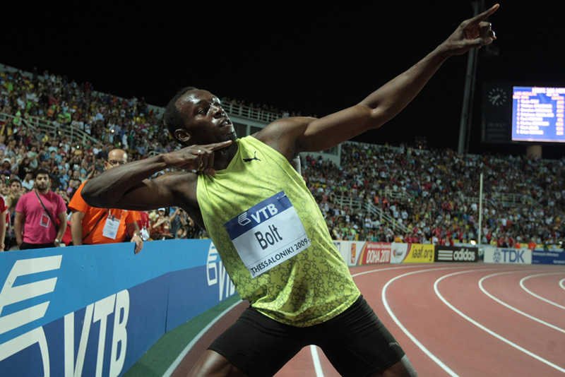 Usain Bolt i jego słynny strzał z łuku