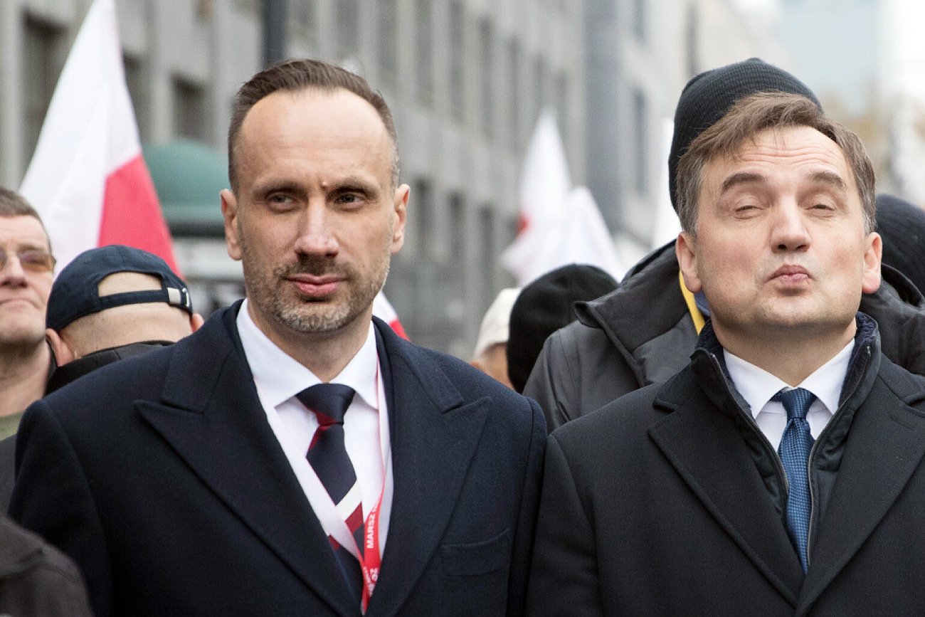 Poseł Solidarnej Polski Janusz Kowalski chce uderzyć w mniejszość niemiecką.