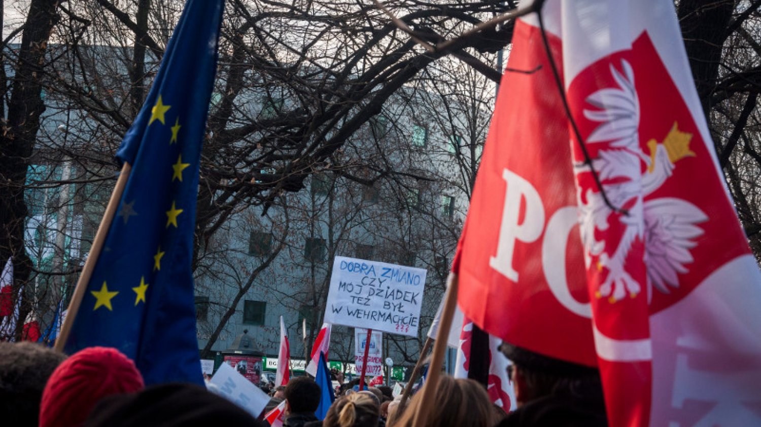 Zdjęcie z jednej z manifestacji KOD.