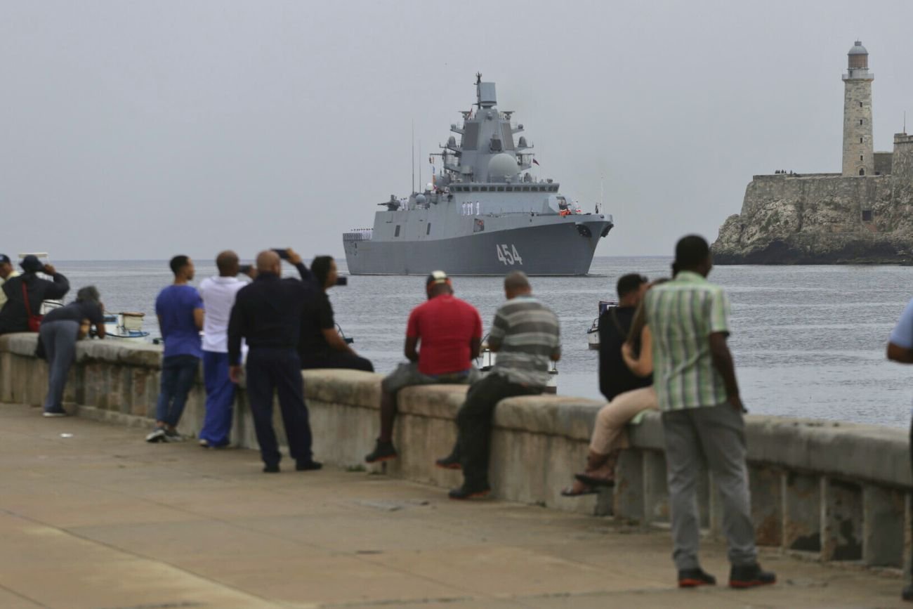 Rosyjska flota u wybrzeży Kuby. To sygnał od Putina dla Bidena