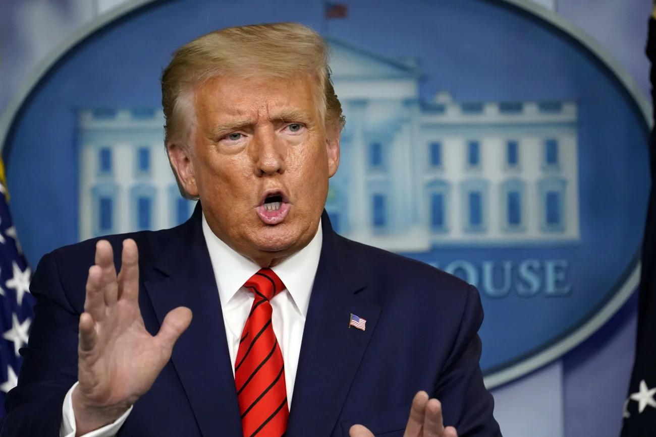 Donald Trump chce rezygnacji Joe Bidena po wydarzeniach w Afganistanie.