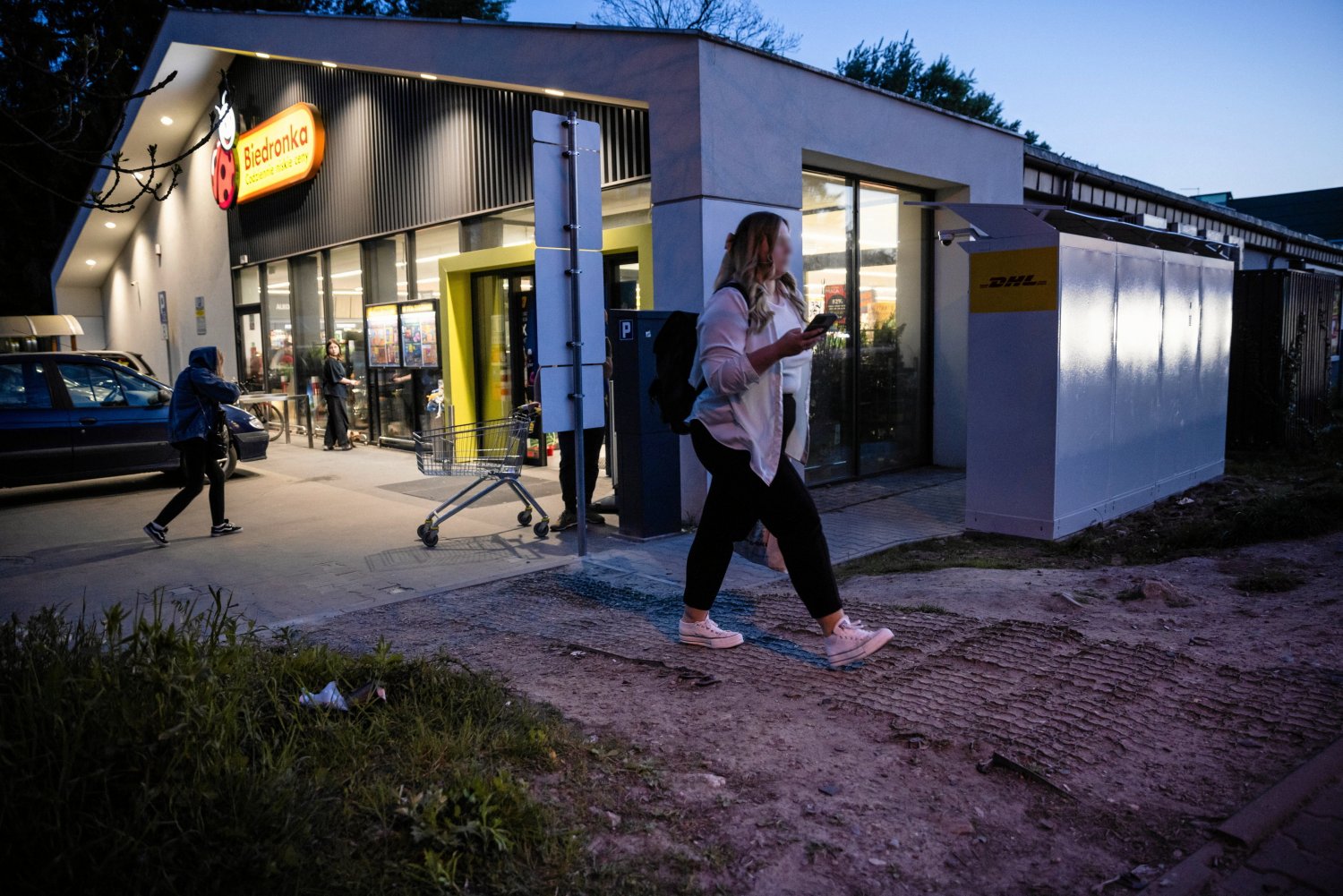 Biedronka otwiera całodobowe sklepy. Tu zrobimy zakupy choćby w środku nocy