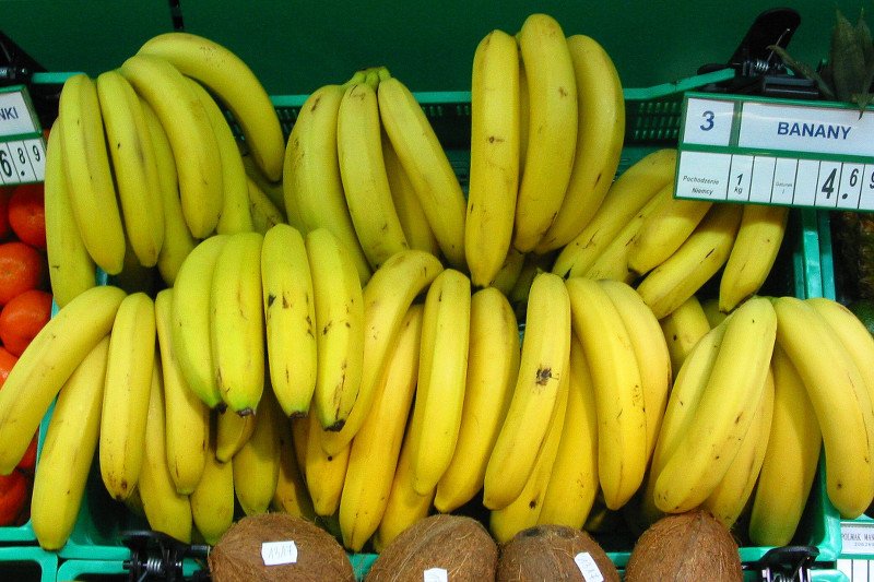 Banany zawierają dużo potasu.