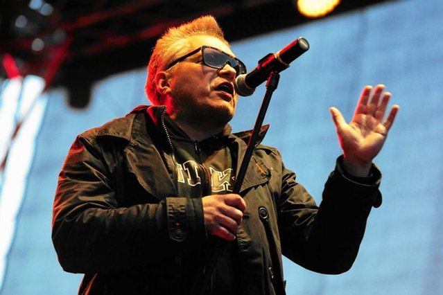 Muniek krytykuje "nowoczesny marsz".