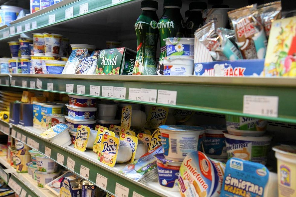 Zakaz zbliżania sie do sklepu za kradzież batonika