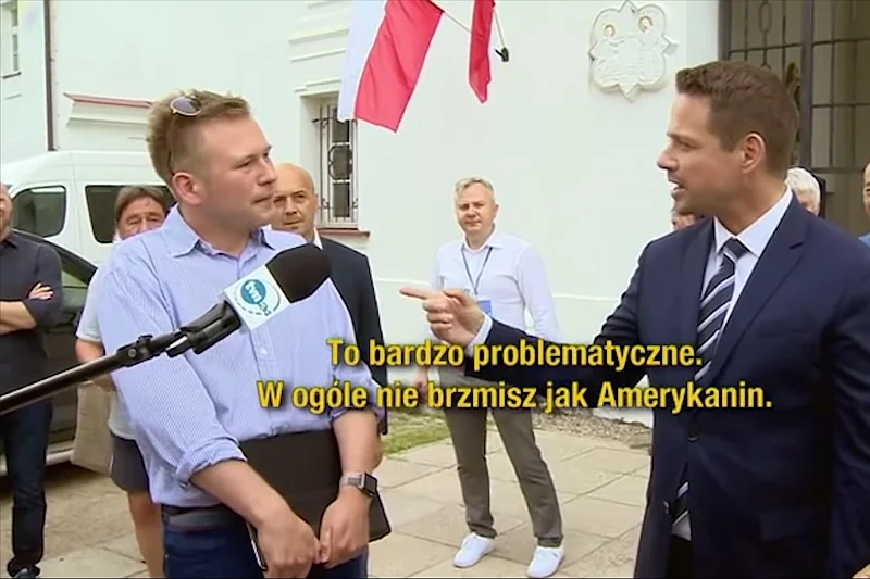 Podający się za Amerykanina Luke Marcinkiewicz z Podlasia przypomniał podobne wydarzenie z kampanii wyborczej w 2015 roku.