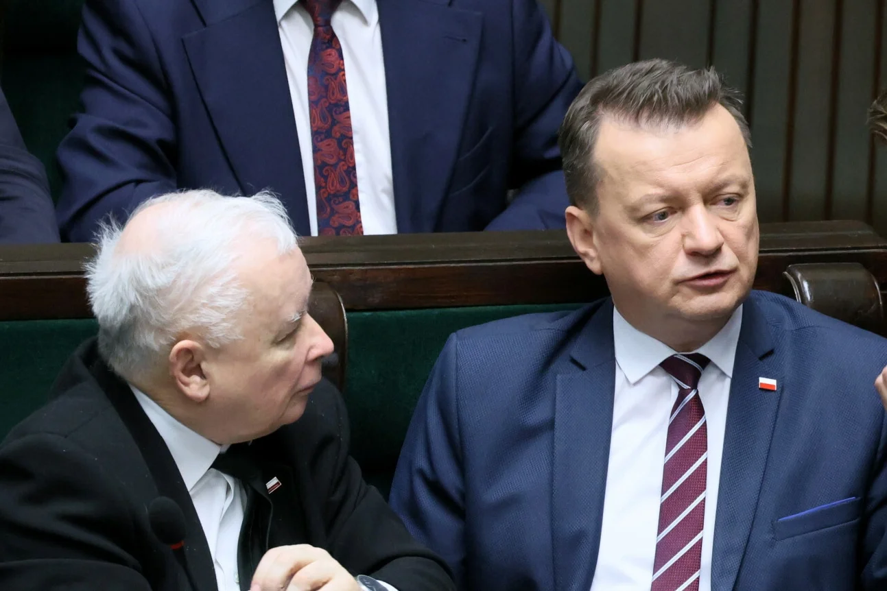 Błaszczak odgryza się Ardanowskiemu za krytykę partii. Wskazał mu miejsce.