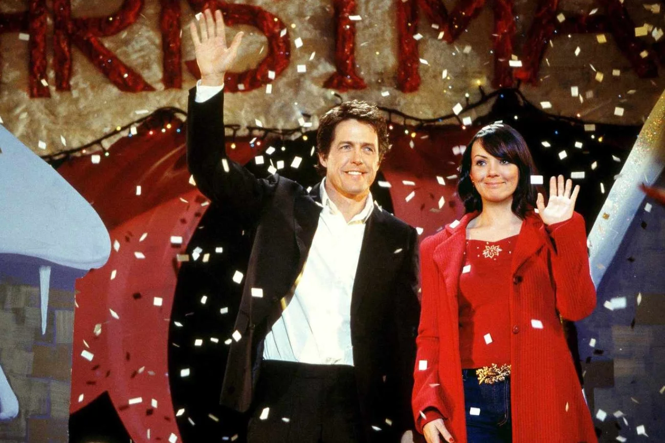 Hugh Grant i Martine McCutcheon w filmie "To właśnie miłość"