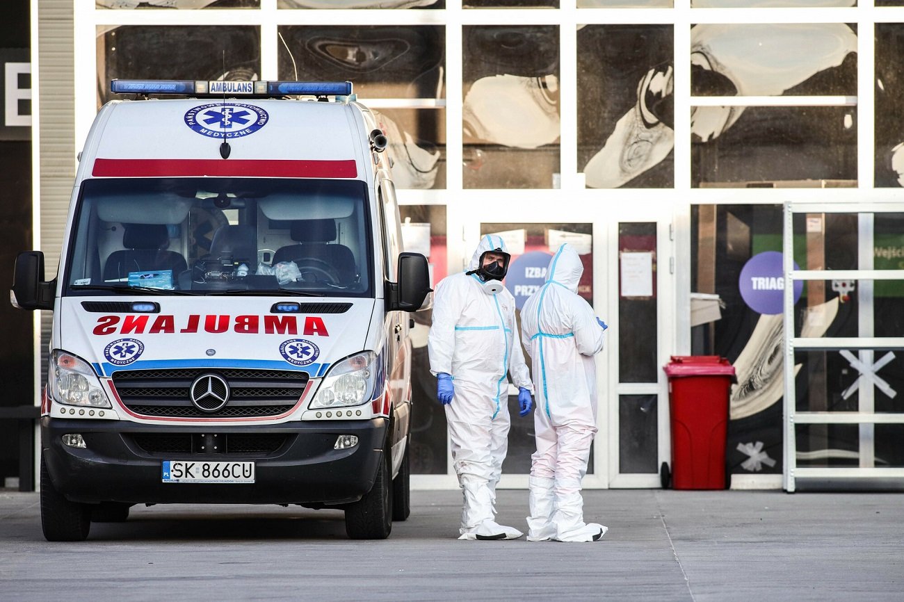 Ponad 8 tys. nowych zakażeń koronawirusem w Polsce.