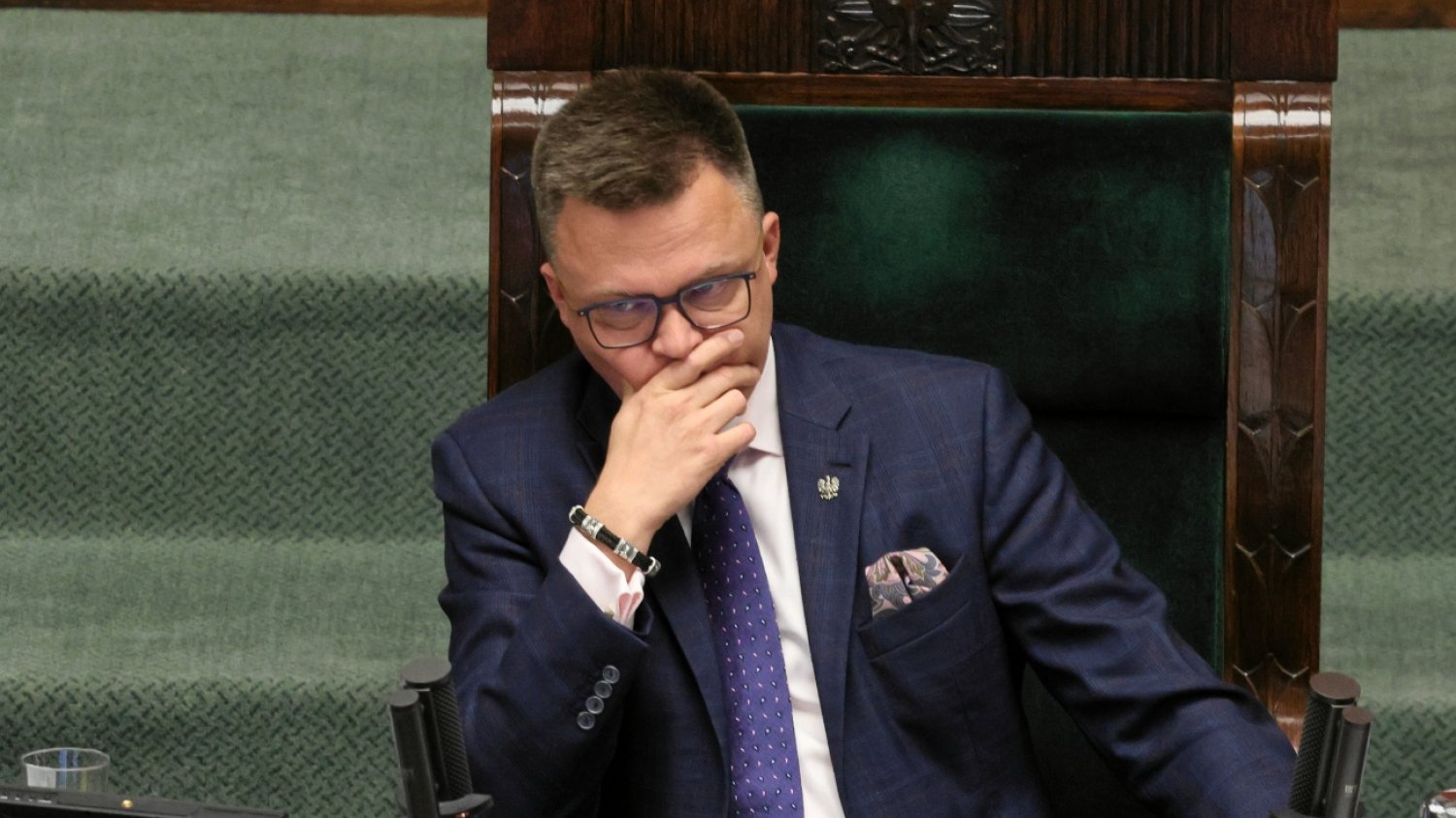 Tak wyglądają wyniki poparcie dla Szymona Hołowni.