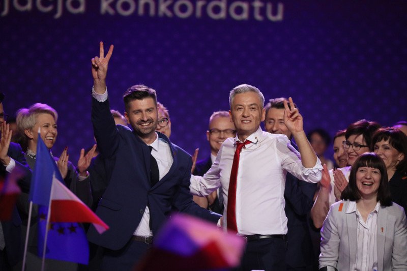 Partia Biedronia rusza w tournee po Polsce.