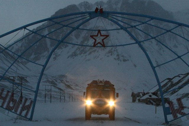 Zdjęcie z wyprawy Polaków ciężarówką wojskową na Syberię