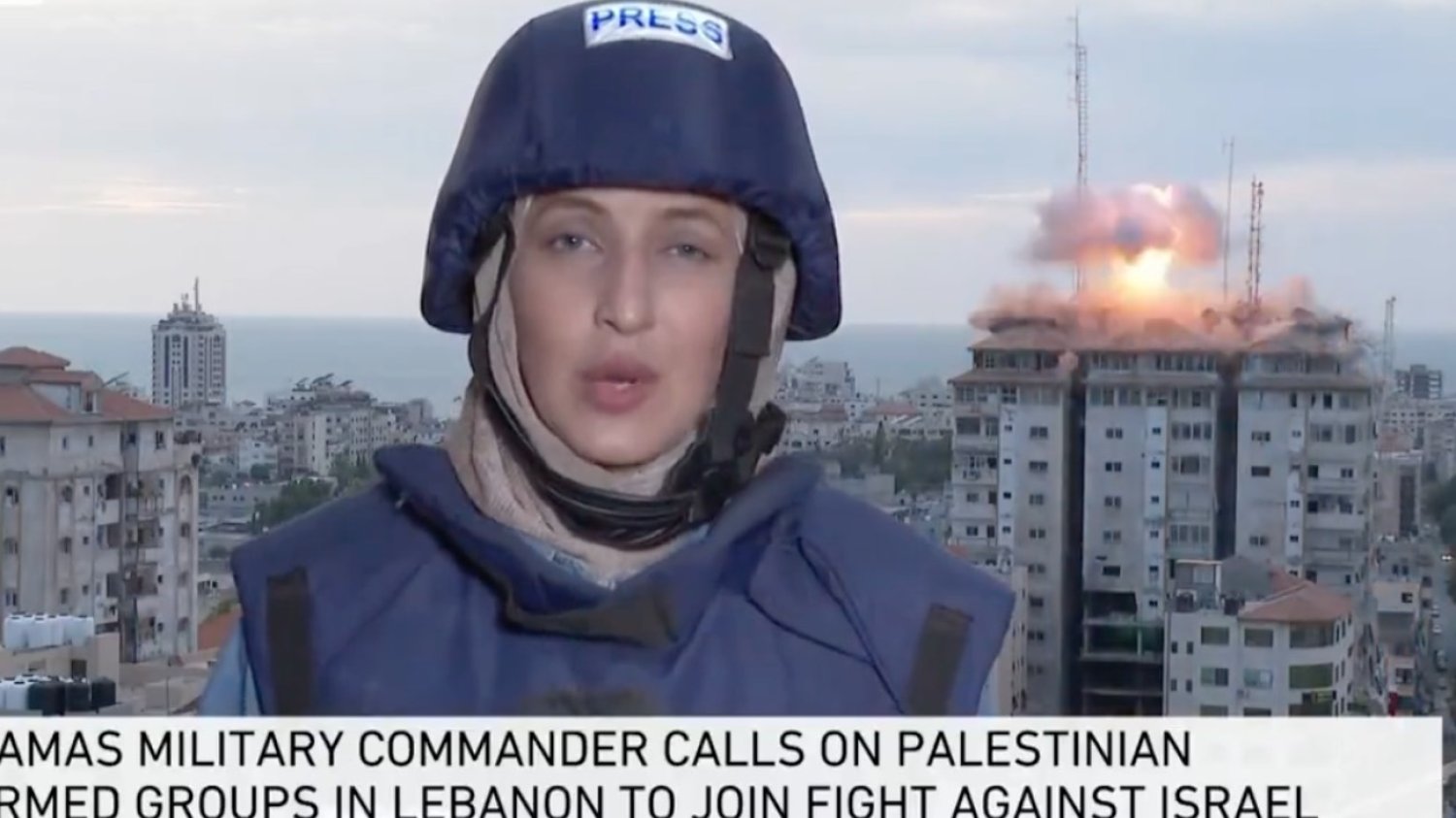 Reporterka Al Dżaziry prowadziła relację na żywo, kiedy za jej plecami spadła rakieta