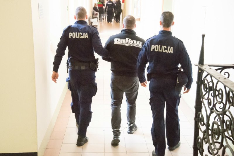 Tragedia w Gdyni. Właścicielem pitbulla jest członek gangu sutenerów?