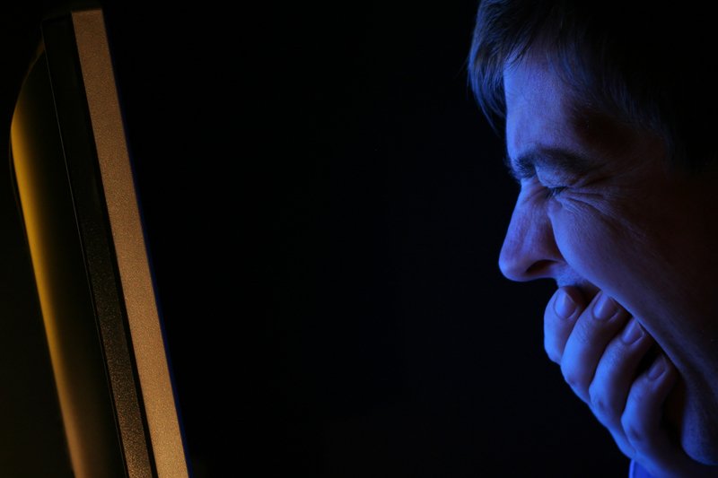 Praca na popołudniowych i nocnych zmianach - zdaniem naukowców - źle wpływa na nasze zdrowie.