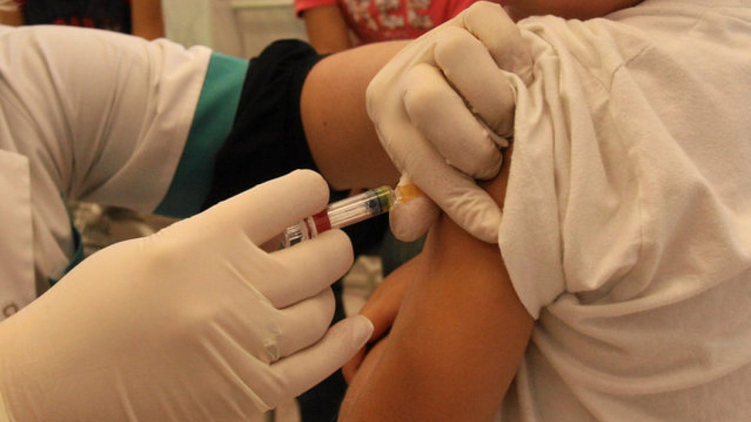 Szczepionka przeciw HPV nie jest "kontrowersyjna".