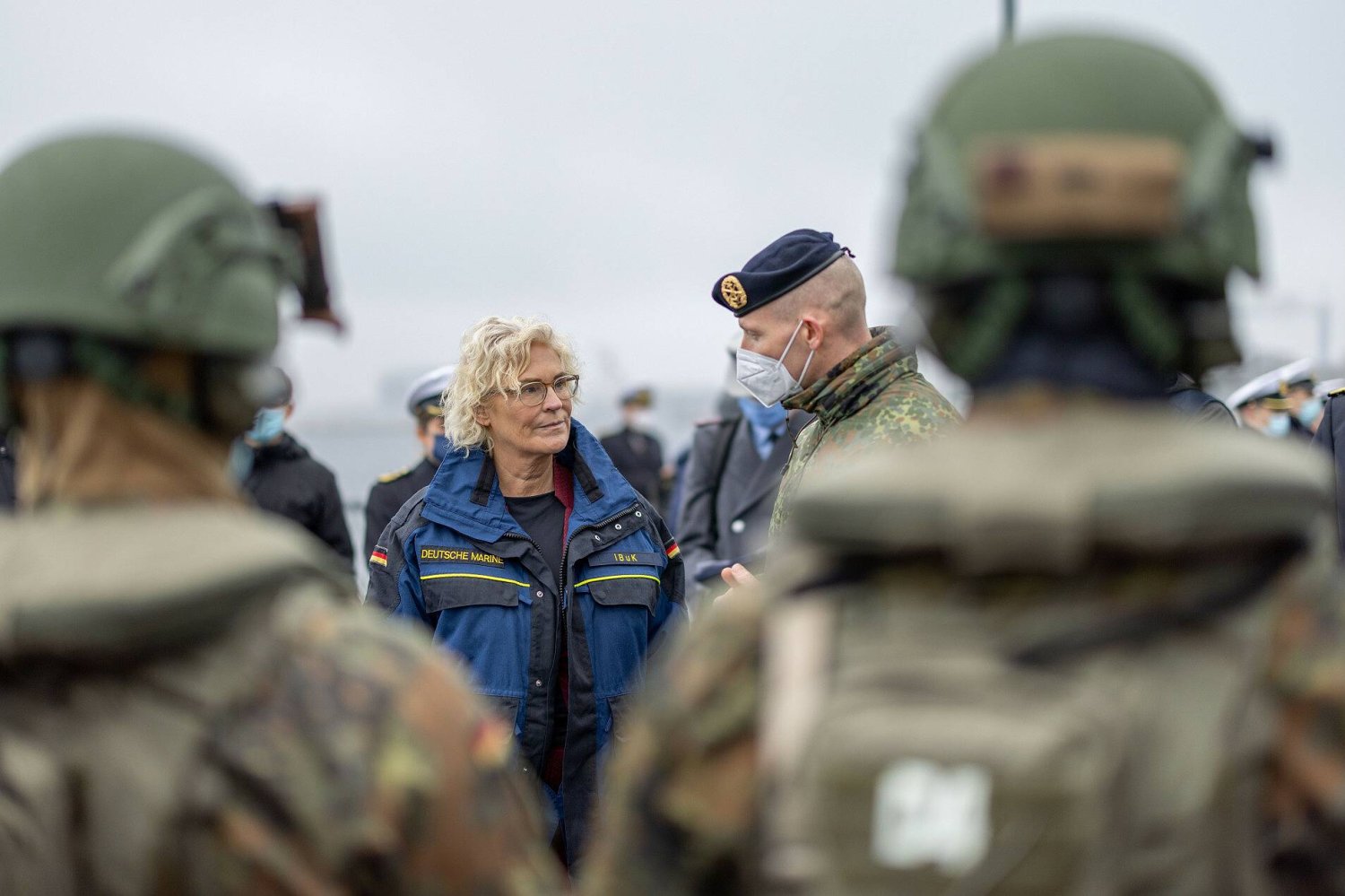 Minister obrony Christine Lambrecht poinformowała, że RFN kończą się sposoby na proste dozbrajanie Ukrainy