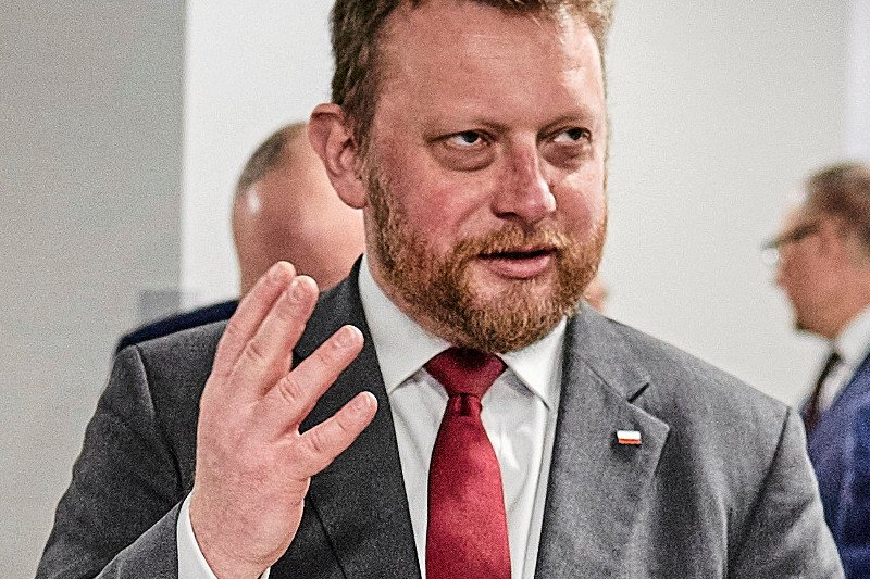 Minister zdrowia prof. Łukasz Szumowski poinformował właśnie, że w sumie w całym kraju jest "kilkanaście osób z podejrzeniami koronawirusa".
