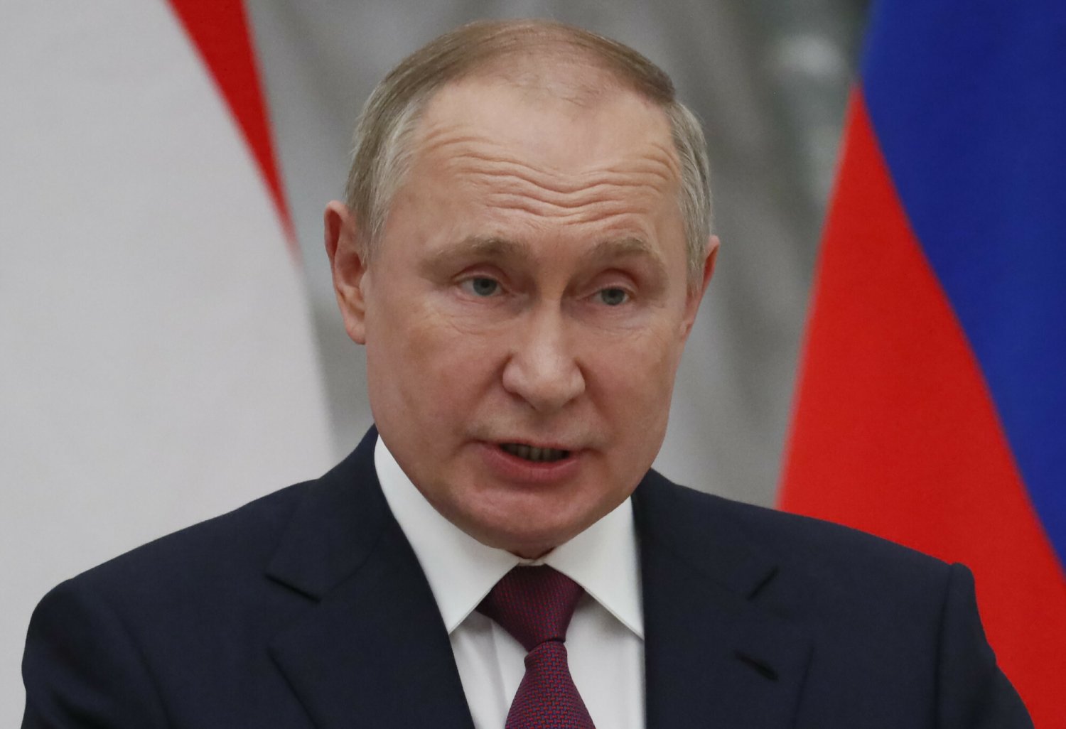 Władimir Putin ma być wściekły na funkcjonariuszy FSB do tego stopnia, że zostali oni osadzeni w areszcie domowym.