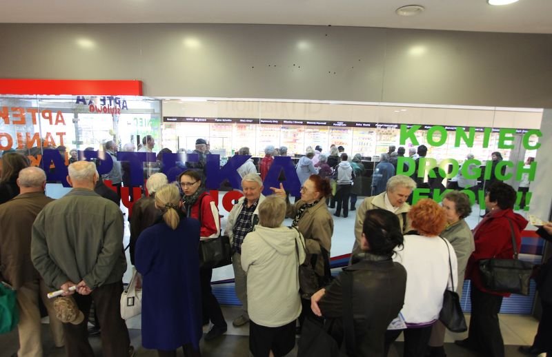 Otwarcie apteki w Zielonej Górze. Zdjęcie poglądowe.