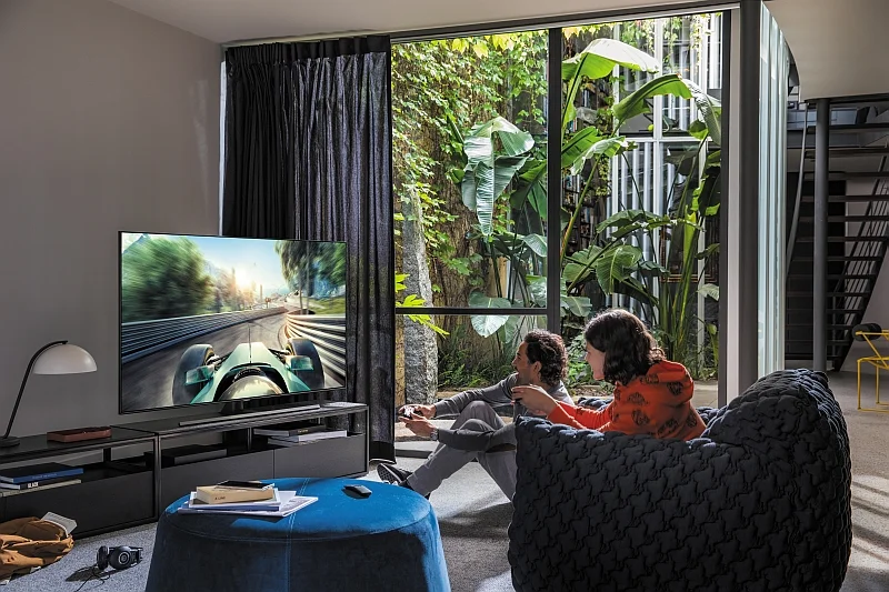 Wspólnie z ekspertami Samsunga, producenta telewizorów QLED 8K i 4K, przedstawiamy, na co należy zwrócić uwagę przy wyborze telewizorów, które chcemy podłączyć do konsoli, aby delektować się dynamiczną rozgrywką w grach i doskonalić gamingowe umiejętności