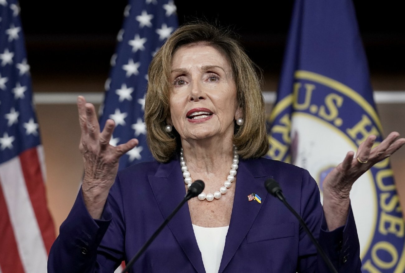 Nancy Pelosi na Tajwanie. Chiny grożą konsekwencjami, trwają prowokacje