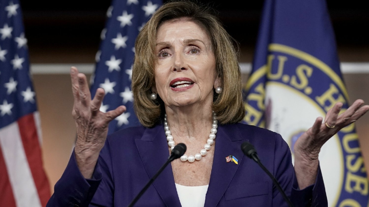 Nancy Pelosi na Tajwanie. Chiny grożą konsekwencjami, trwają prowokacje