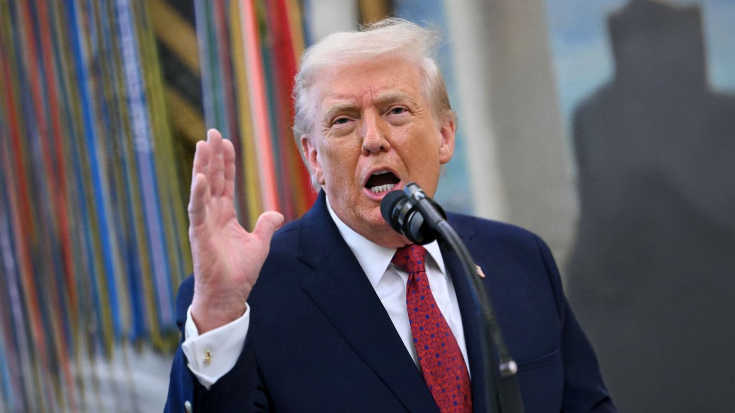 Trump nagle zdecydował ws. ceł odwetowych za obronę Grenlandii. Europa odetchnie