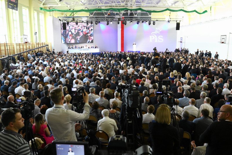 W Przysusze odbył się Kongres PiS, ostatnio był tu premier Morawiecki, słychać, że może przyjechać prezydent Andrzej Duda.