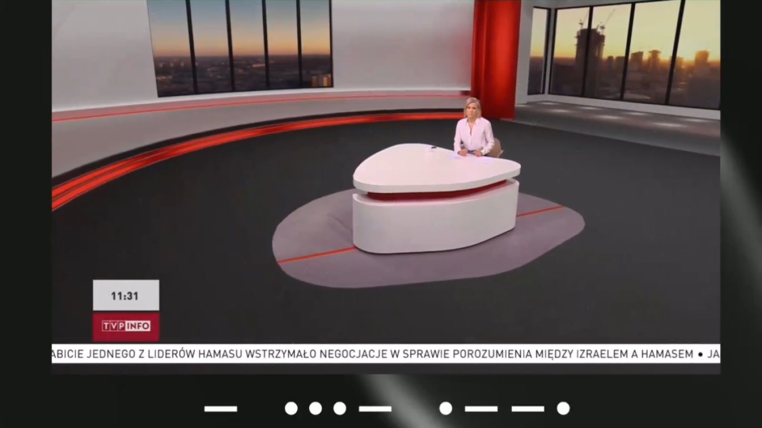 Ukryta wiadomość w czołówce TVP Info. Wiemy, co oznacza ten kod