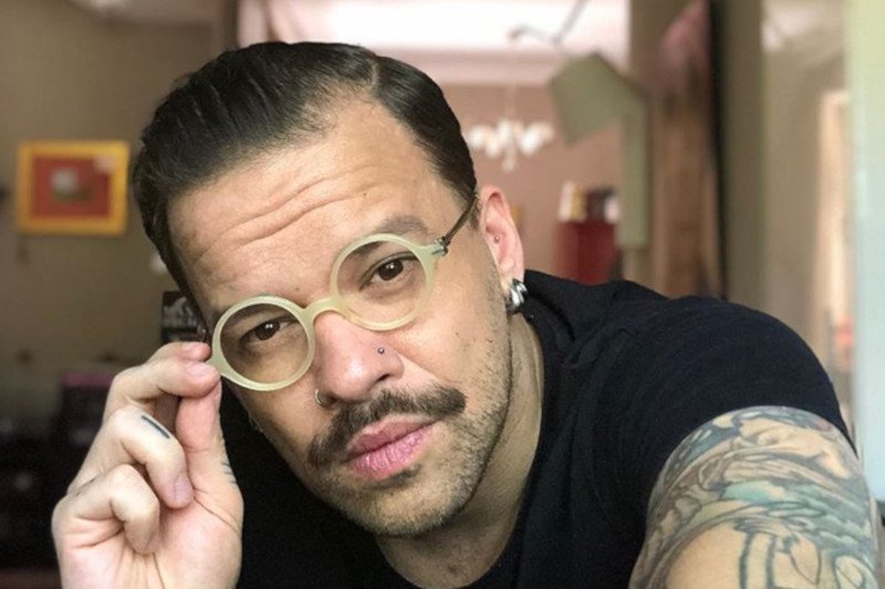 Michał Piróg w ostrych słowach odniósł się do decyzji Andrzeja Dudy o podpisaniu Karty Rodziny.