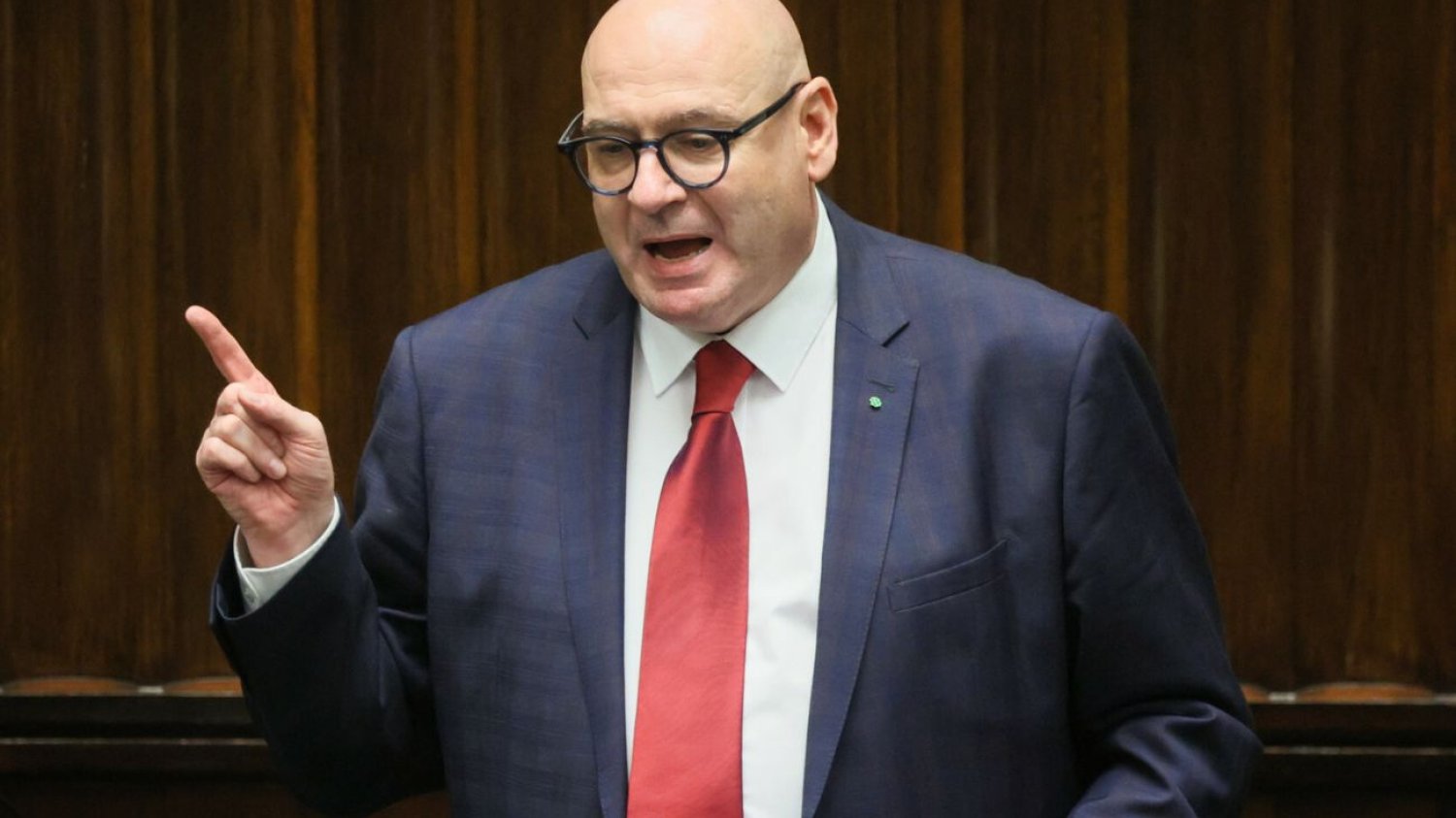 Debata w Końskich. Zgorzelski nie kryje oburzenia decyzją TVP.