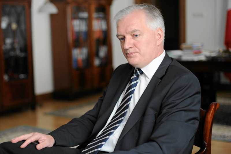 Minister Sprawiedliwości Jarosław Gowin powiedział, że "ma w nosie literę prawa"