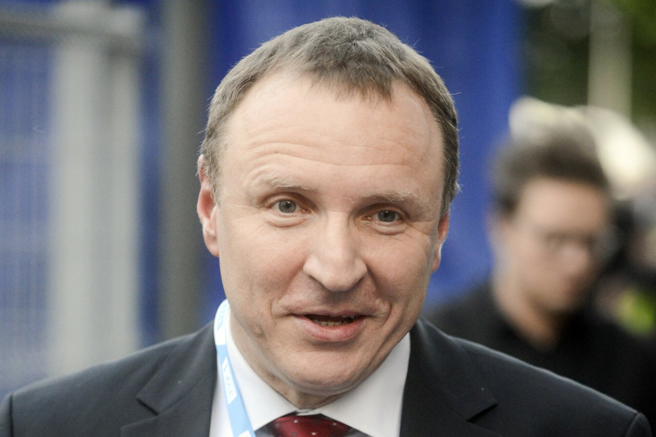 Jacek Kurski sprzedał leśniczówkę pod Sztumem. Zbiera na kampanię wyborczą?