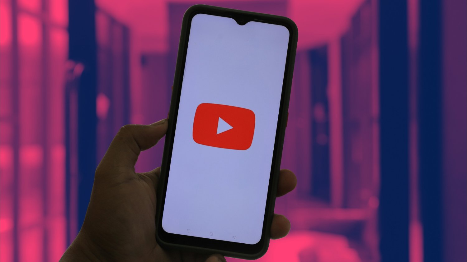 Cena YouTube Premium w 2025. Co daje abonament? YouTube Premium - cena subskrypcji w 2025 r. Jakie są plany?
