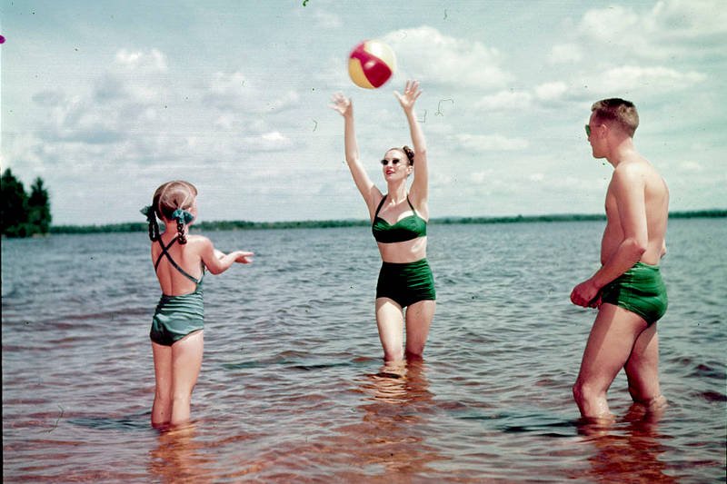 Lato obnaża nie tylko niedoskonałości figury, ale i fizjologii. Nadmierne pocenie się jest dla wielu osób ogromnie krępujące